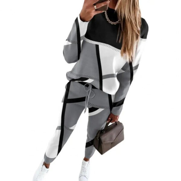 Women's Sweatshirt Pants Set - Image 2